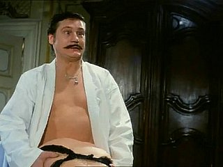 Seksowna pokojówka - w znaku Scorpio (1977) Sex Scene 2