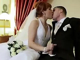 Numbing mariée rousse se fait dp'd le jour de young gentleman mariage