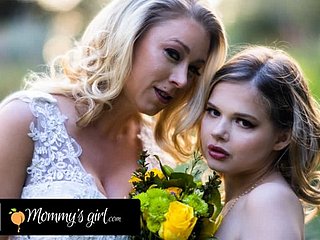 Cô gái của mẹ - phù dâu Katie Morgan Bangs Unchanging Con gái riêng của cô ấy Coco Lovelock trước đám cưới của cô ấy