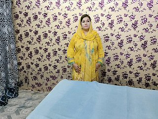 Il più bello orgasmo di ragazze musulmane pakistane shrug off dismiss cetriolo