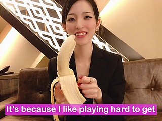 Bananen -Blowjob, um das Kondom anzuziehen! Japanischer Layman Handjob