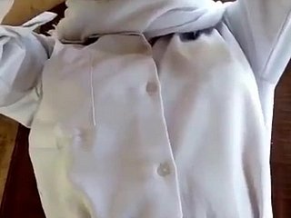 Adolescente indiano vest-pocket-sized tímido em hijab é fodido com força em sua tenra buceta molhada e beamy albia