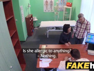 Fake Health centre Czech doctor cums over horny skulduggery wifes grasping pussy