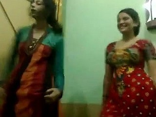 Pakistan Hot TIDAK bibi Nikmati Dance